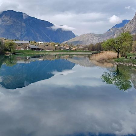 Villargondran, Les Magnifiques Cols De Maurienne Garage Motos, Velos Room photo